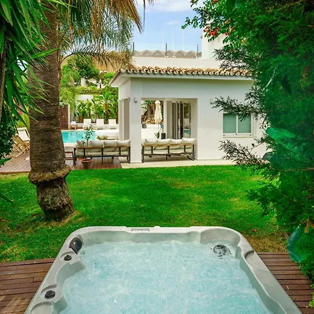 In Puerto Banus Feriehus *