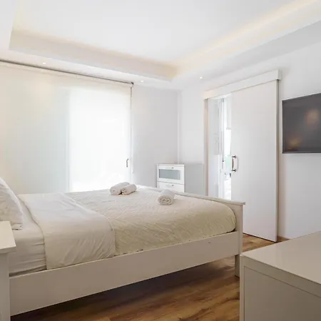 In Puerto Banus 마르베야