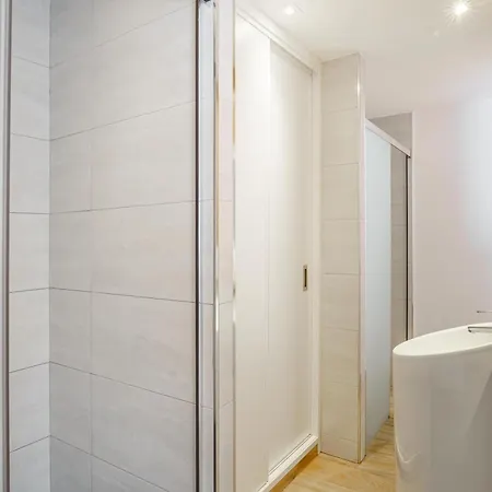 펜션 In Puerto Banus